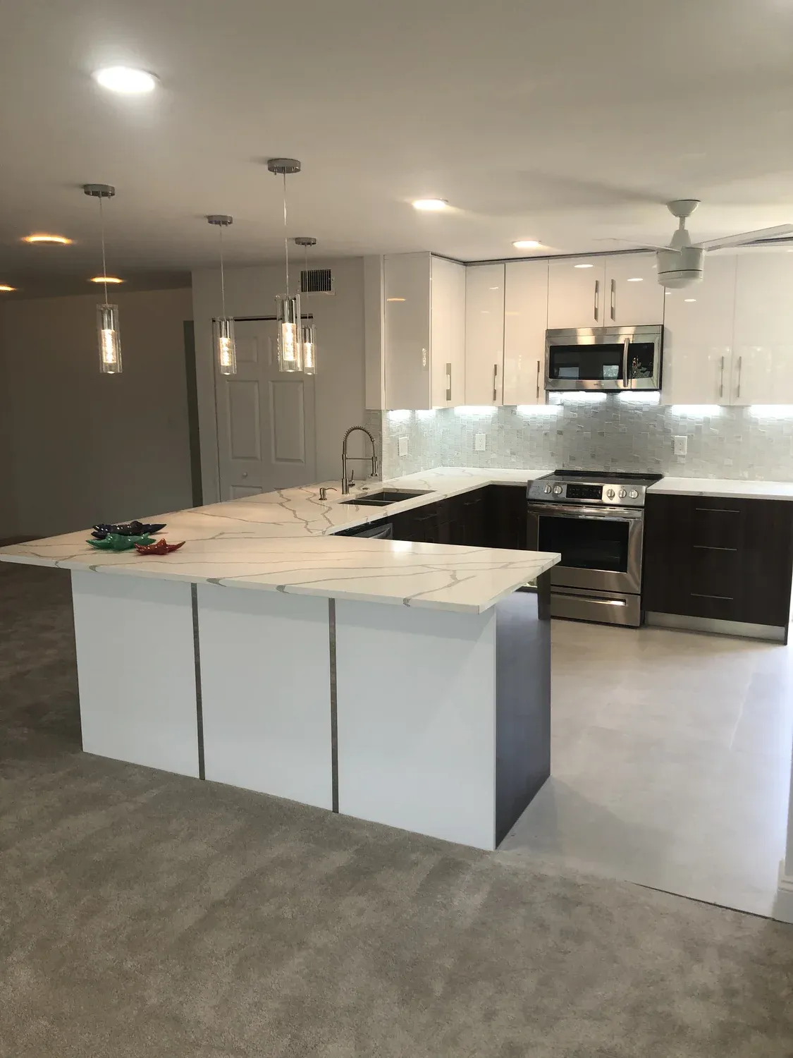 Waterfall Peninsula Kitchen