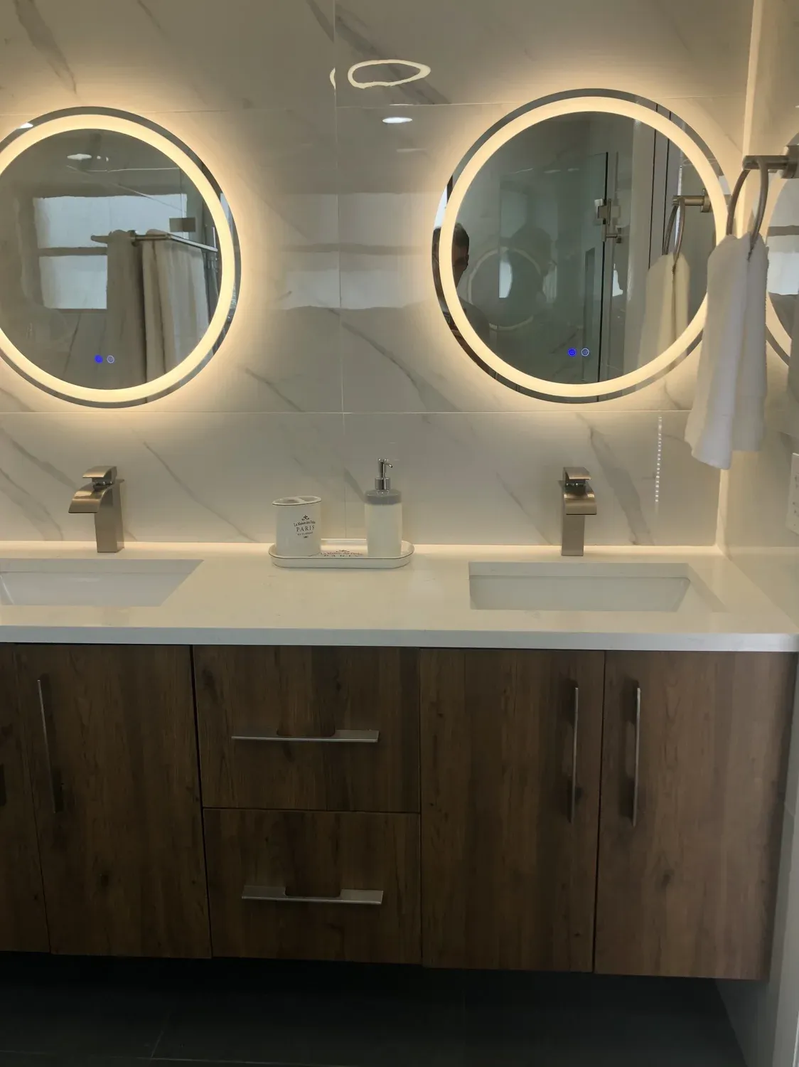 Corner Double Vanity Mirrors