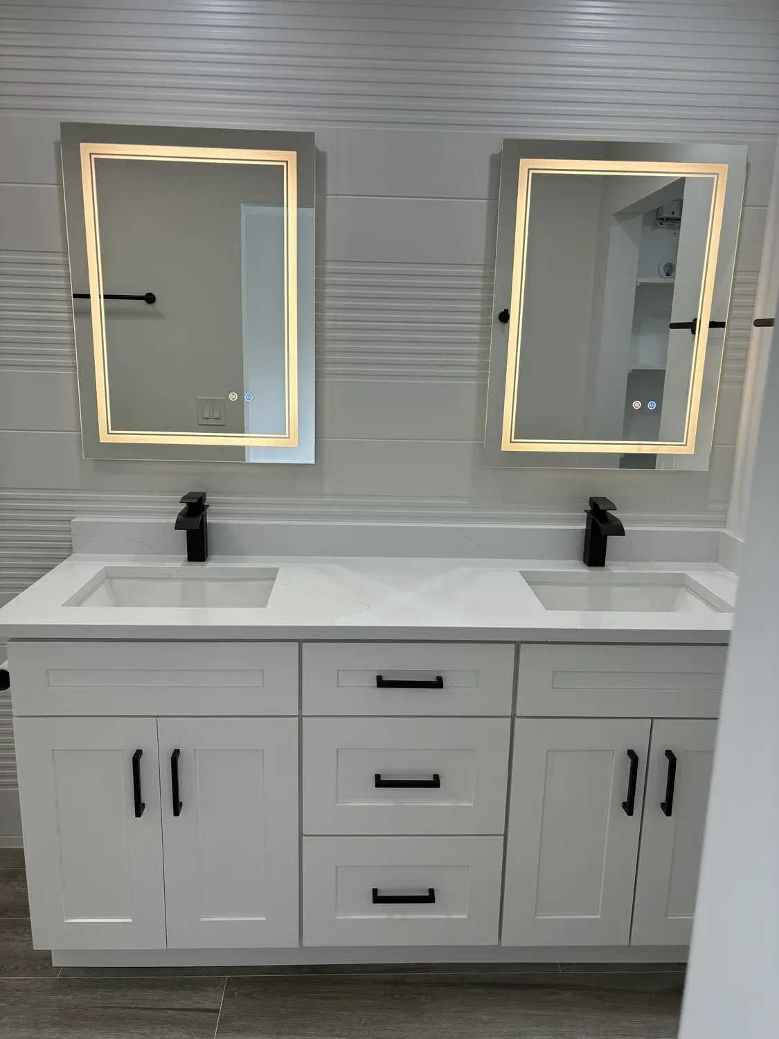 Double Round Mirror Vanity