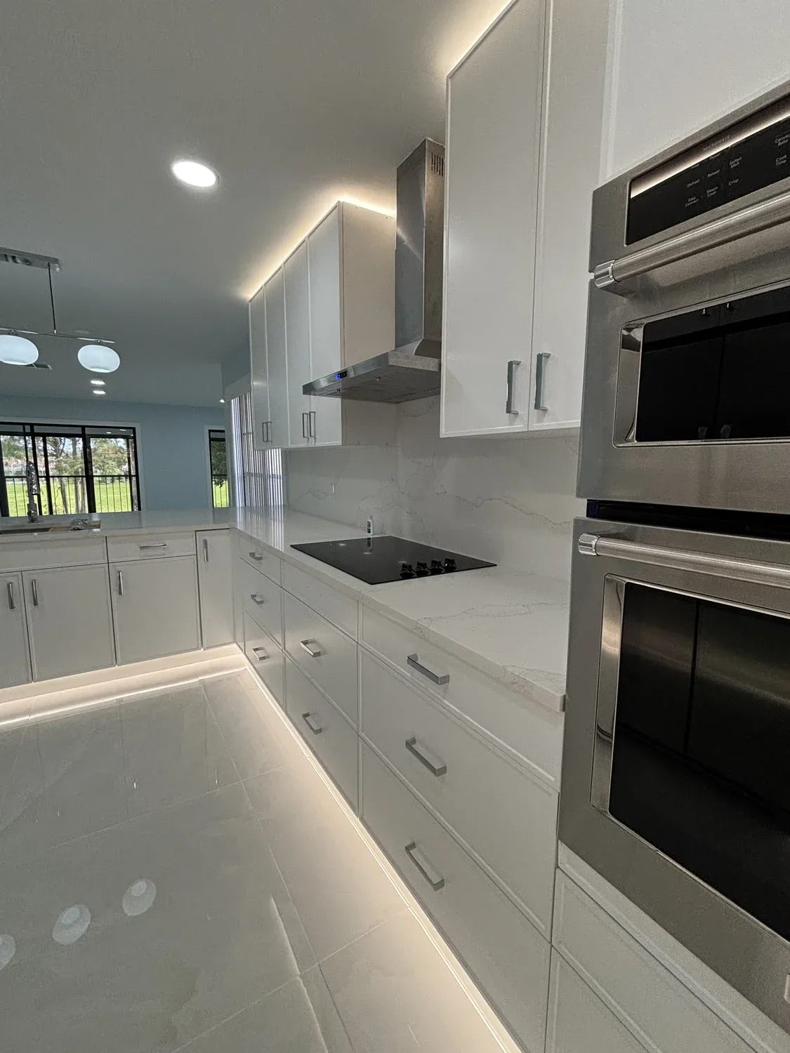 White Kitchen Hood & Cabinetry